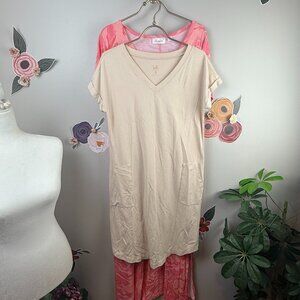 Belle by Kim Gravel Set - Pocket & Printed V-Neck Dresses - Size - XS